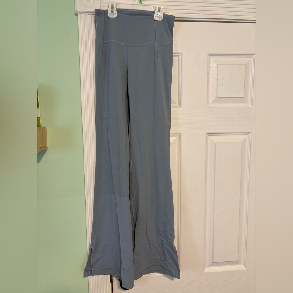 Woman’s Lululemon Flare Pants